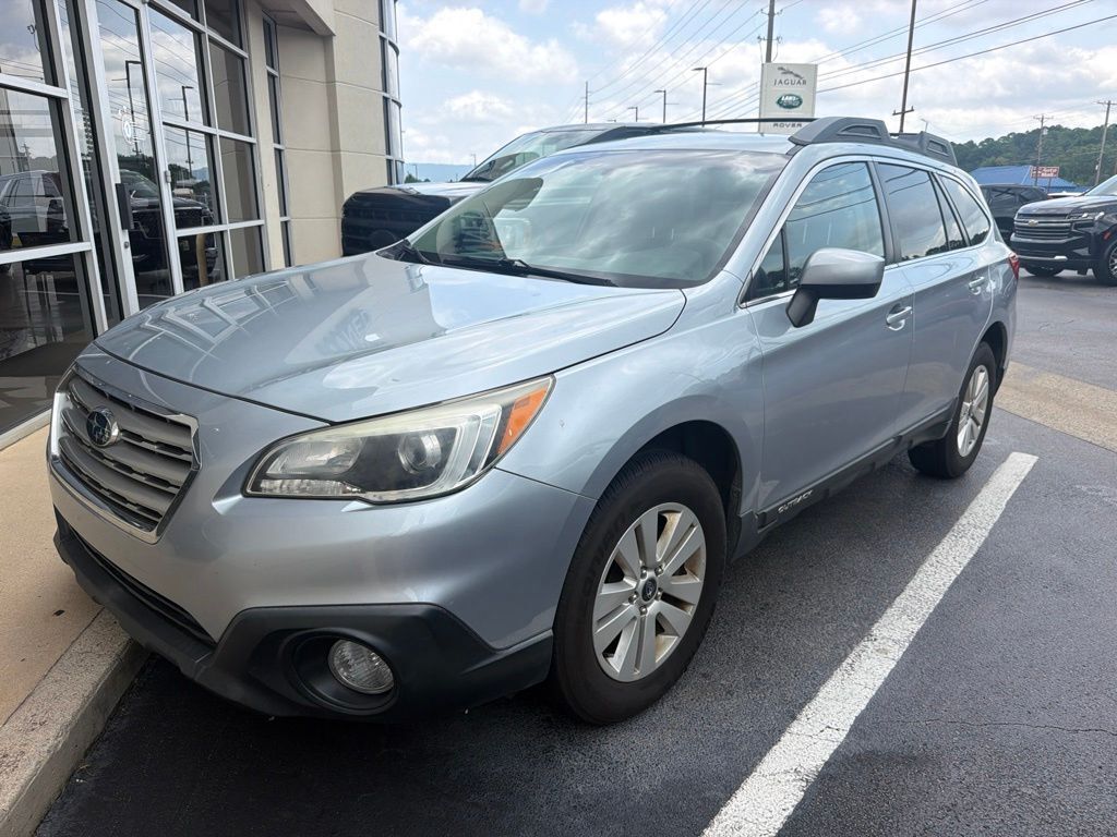 2015 SUBARU Outback