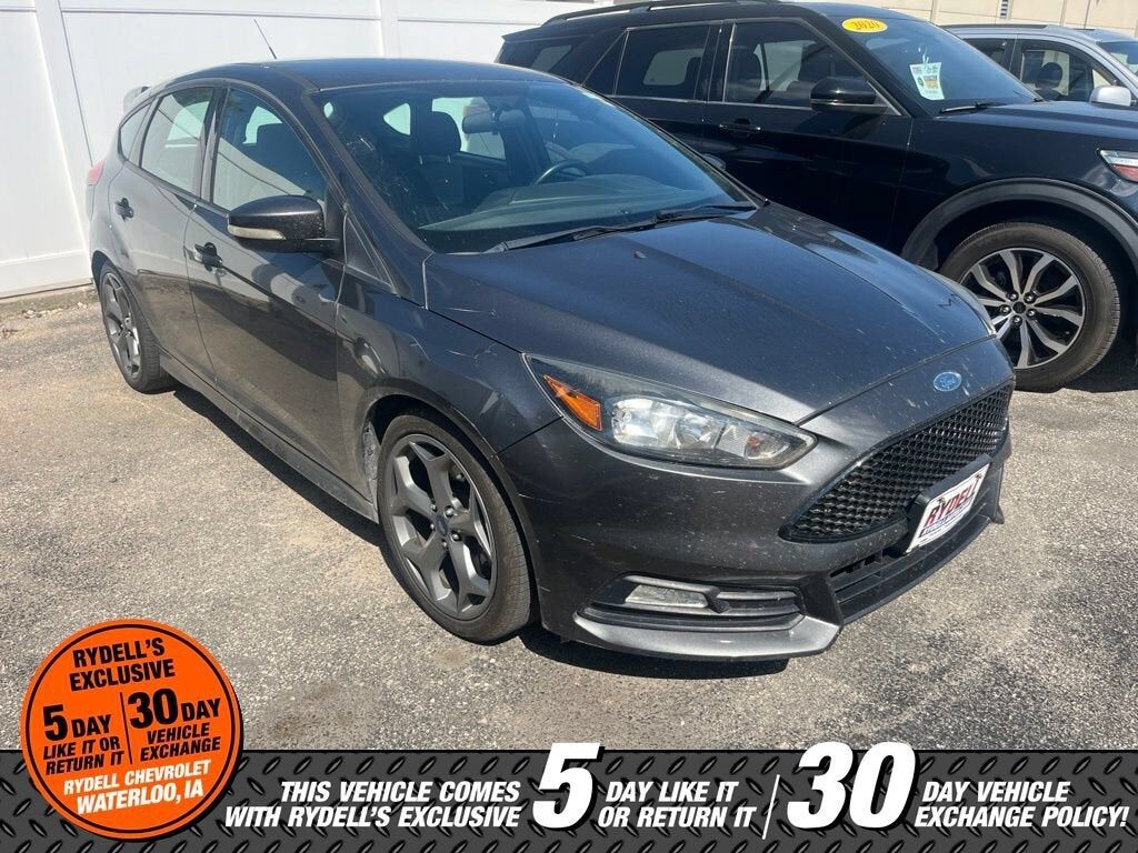 2017 FORD Focus