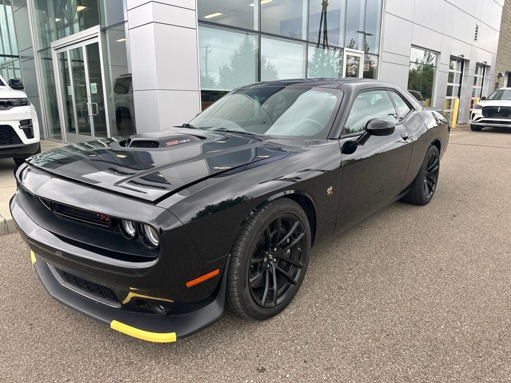 2022 DODGE Challenger