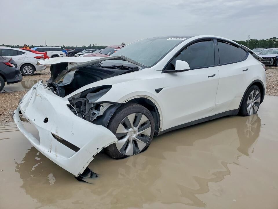 2022 TESLA Model Y