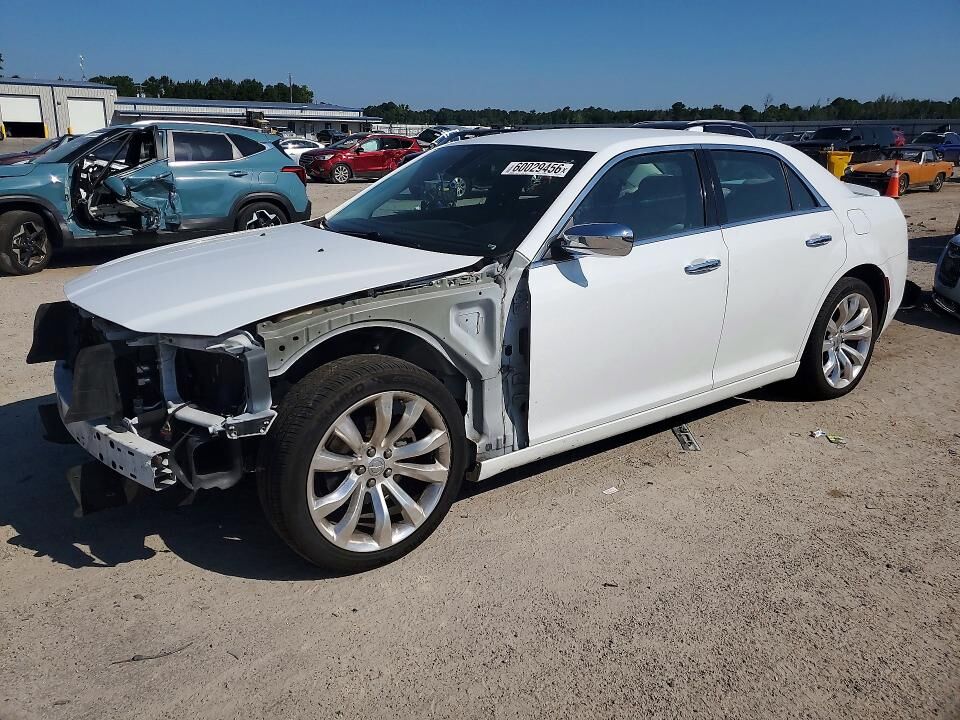 2018 CHRYSLER 300