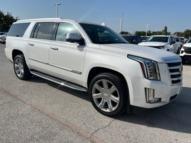 2019 CADILLAC Escalade ESV