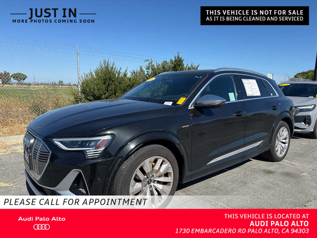2023 AUDI e-tron