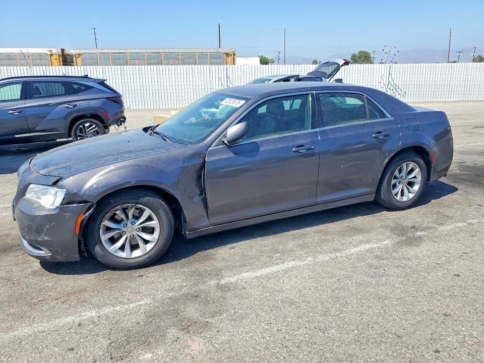 2015 CHRYSLER 300