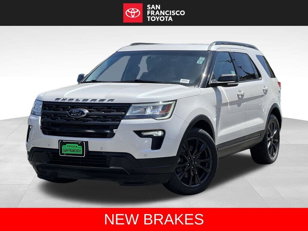2018 FORD Explorer