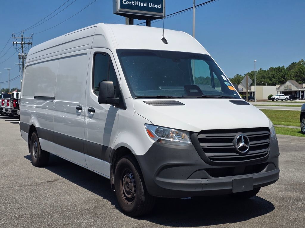 2025 MERCEDES-BENZ Sprinter