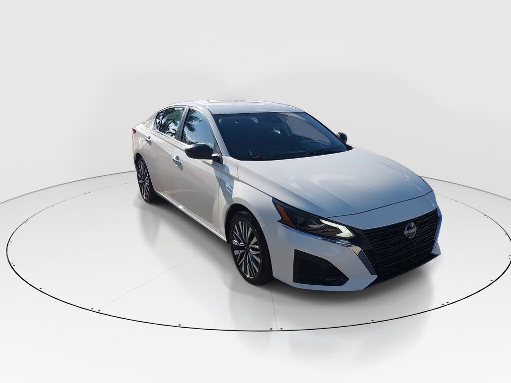 2025 NISSAN Altima