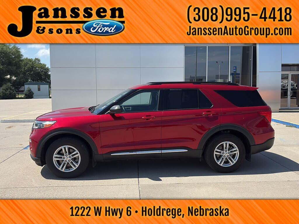 2021 FORD Explorer