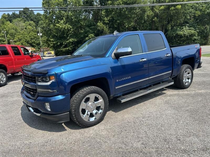 2018 CHEVROLET Silverado