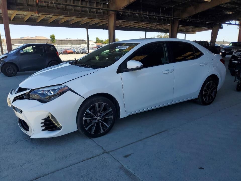 2017 TOYOTA Corolla