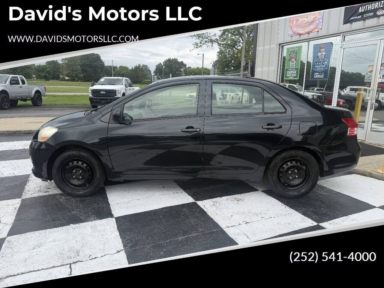 2012 TOYOTA Yaris