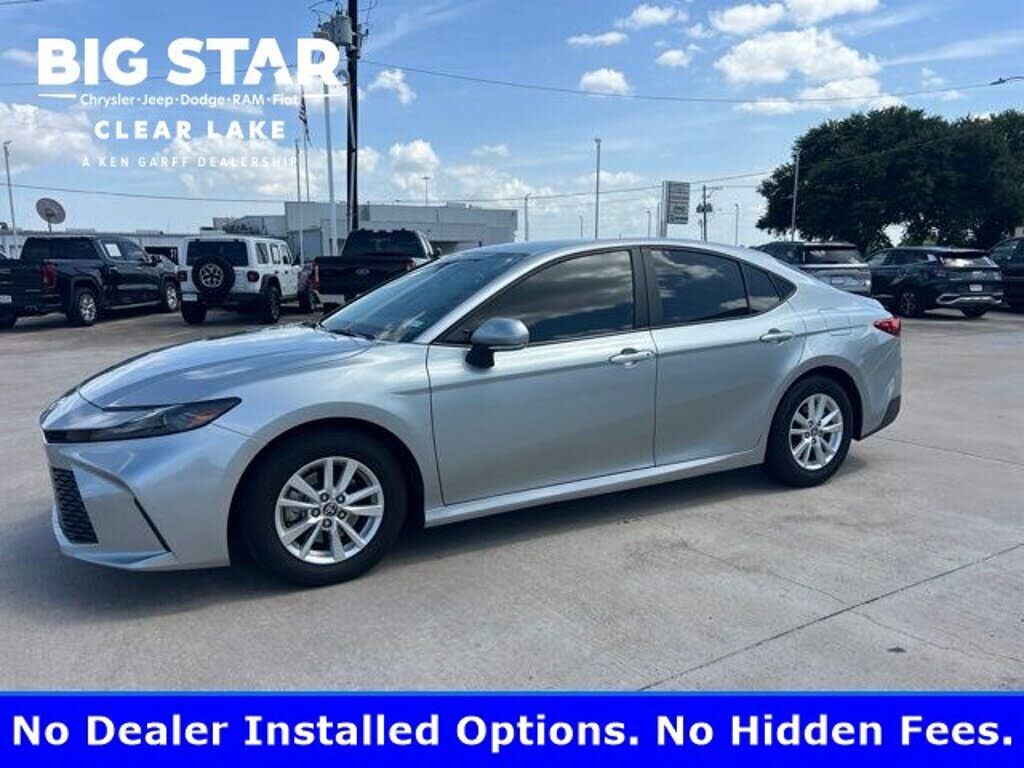 2025 TOYOTA Camry