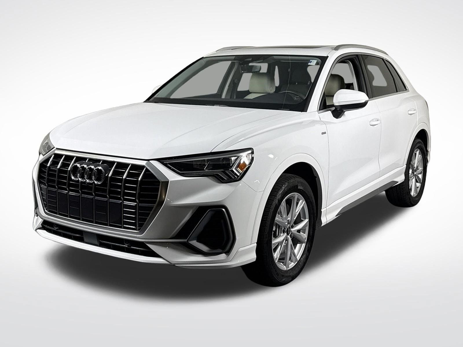 2024 AUDI Q3