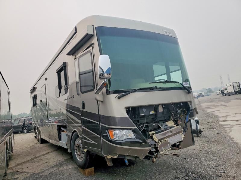 2018 FREIGHTLINER XC-R Raised Rail Rear Engine Motor Home Chassis