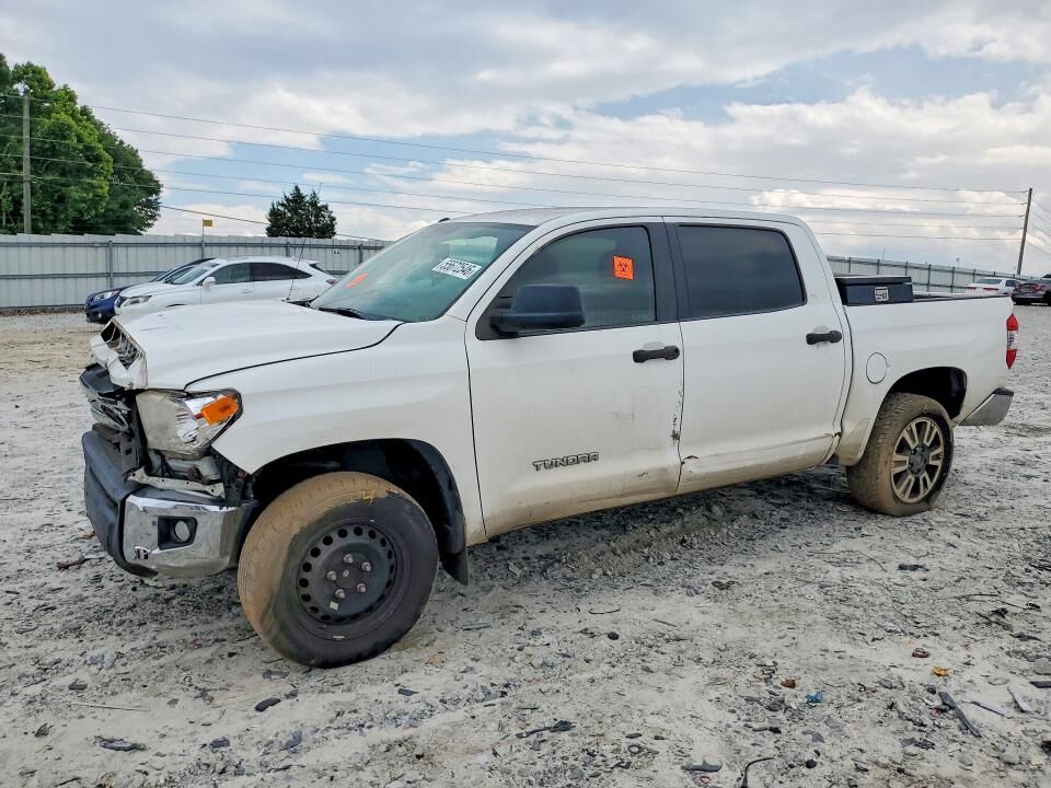 2016 TOYOTA Tundra