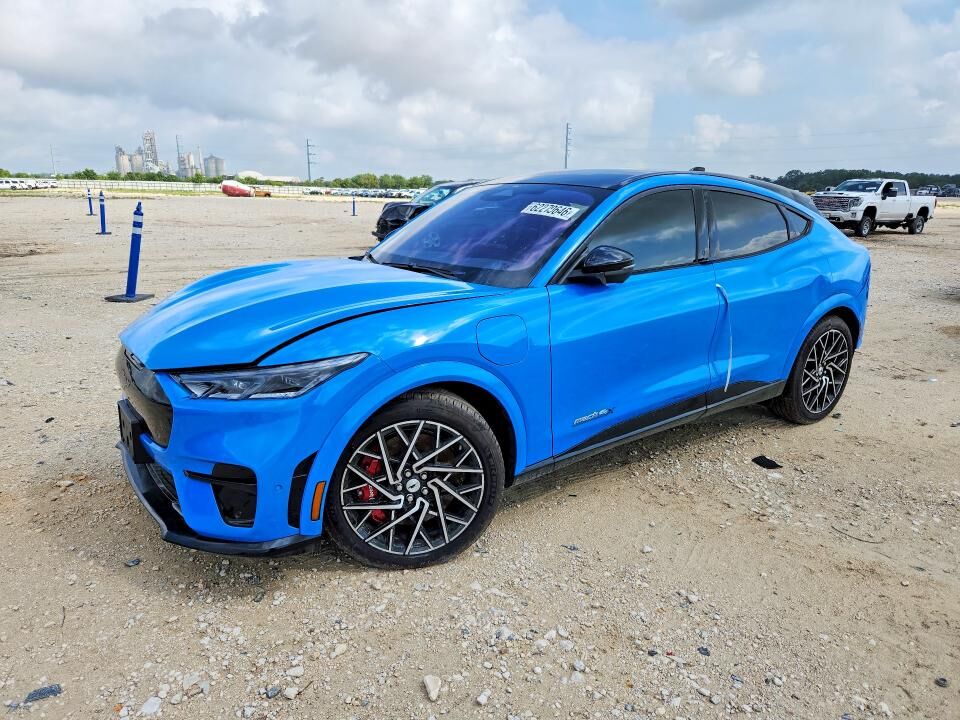 2022 FORD Mach-E