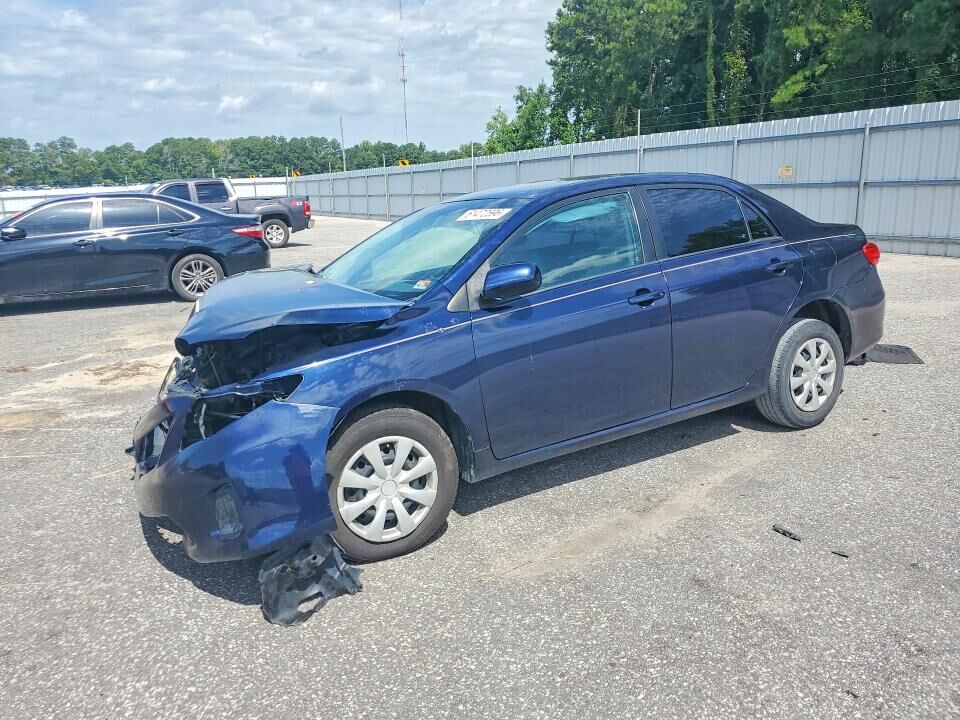2011 TOYOTA Corolla