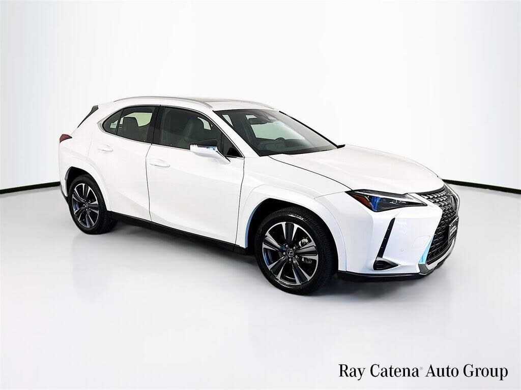 2025 LEXUS UX