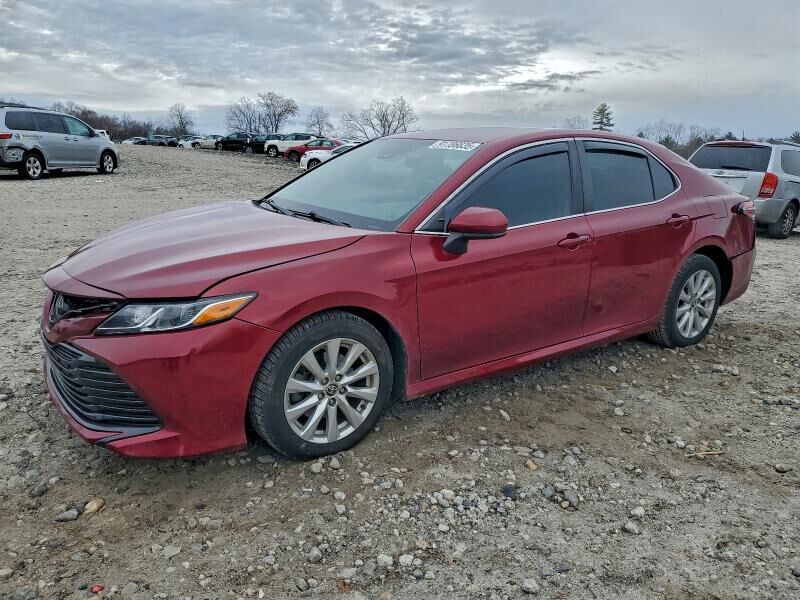 2020 TOYOTA Camry
