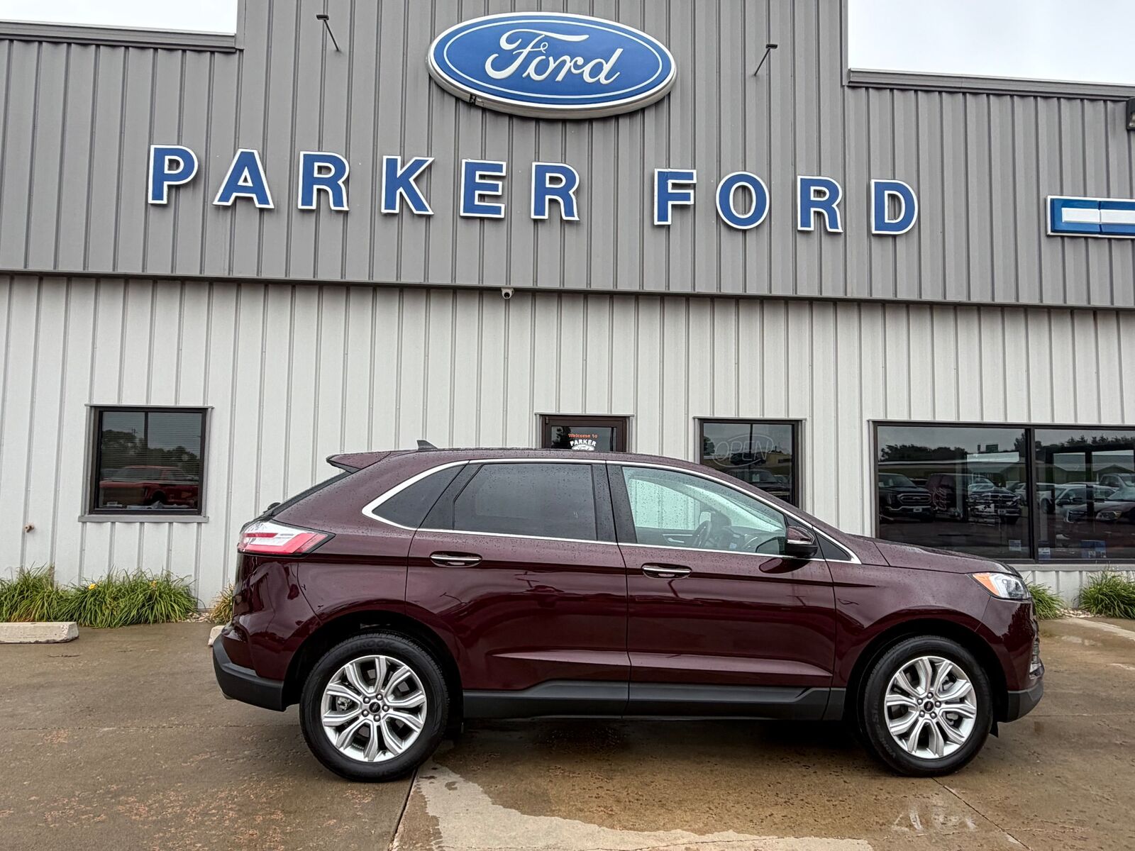 2024 FORD Edge