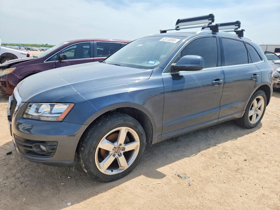 2010 AUDI Q5