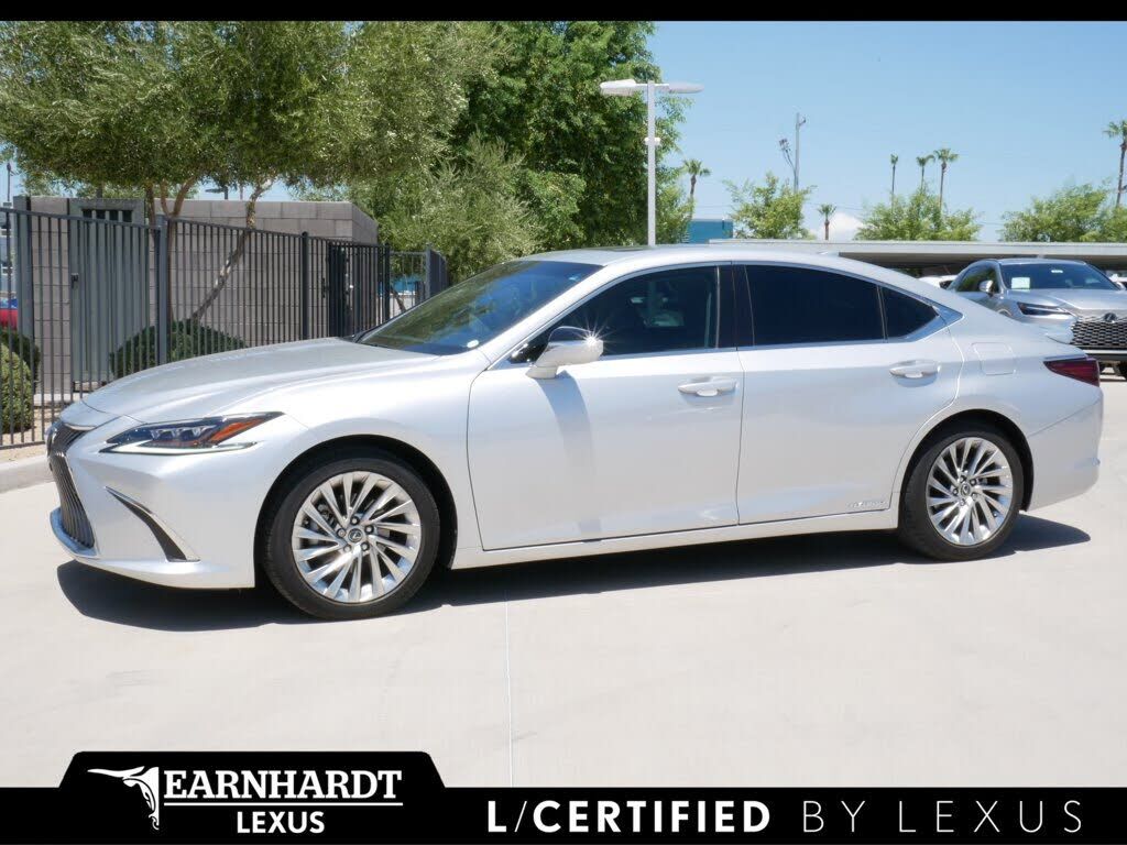 2021 LEXUS ES