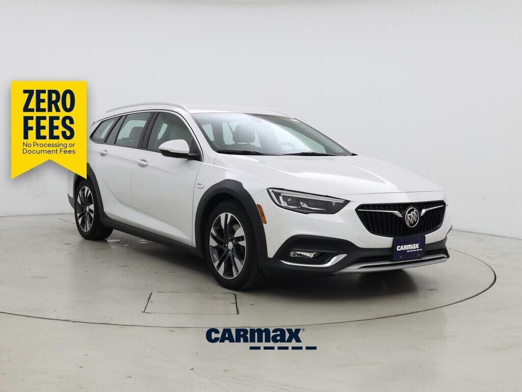 2018 BUICK Regal TourX