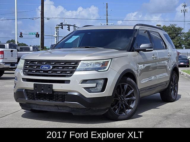 2017 FORD Explorer