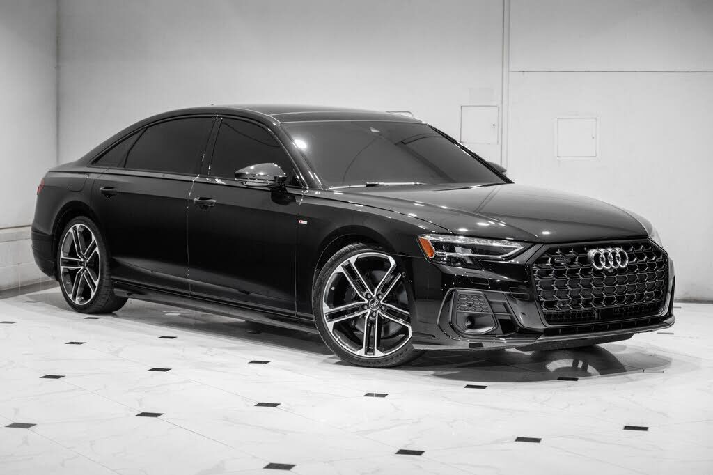 2025 AUDI A8 L