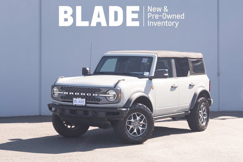 2024 FORD Bronco