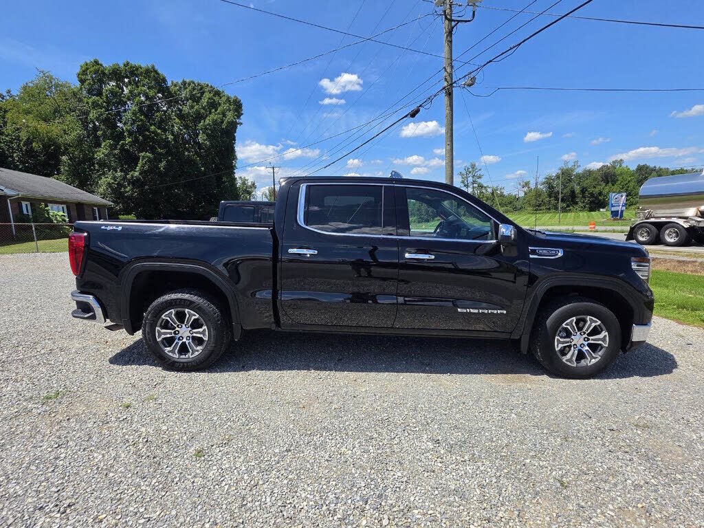 2025 GMC Sierra