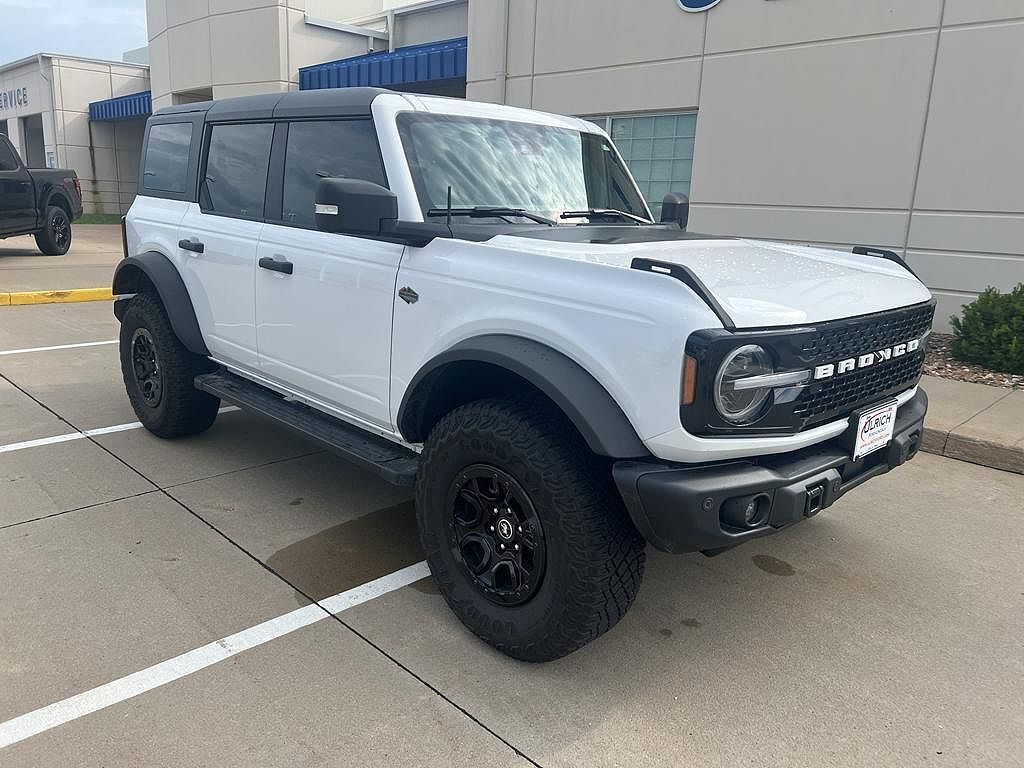 2023 FORD Bronco