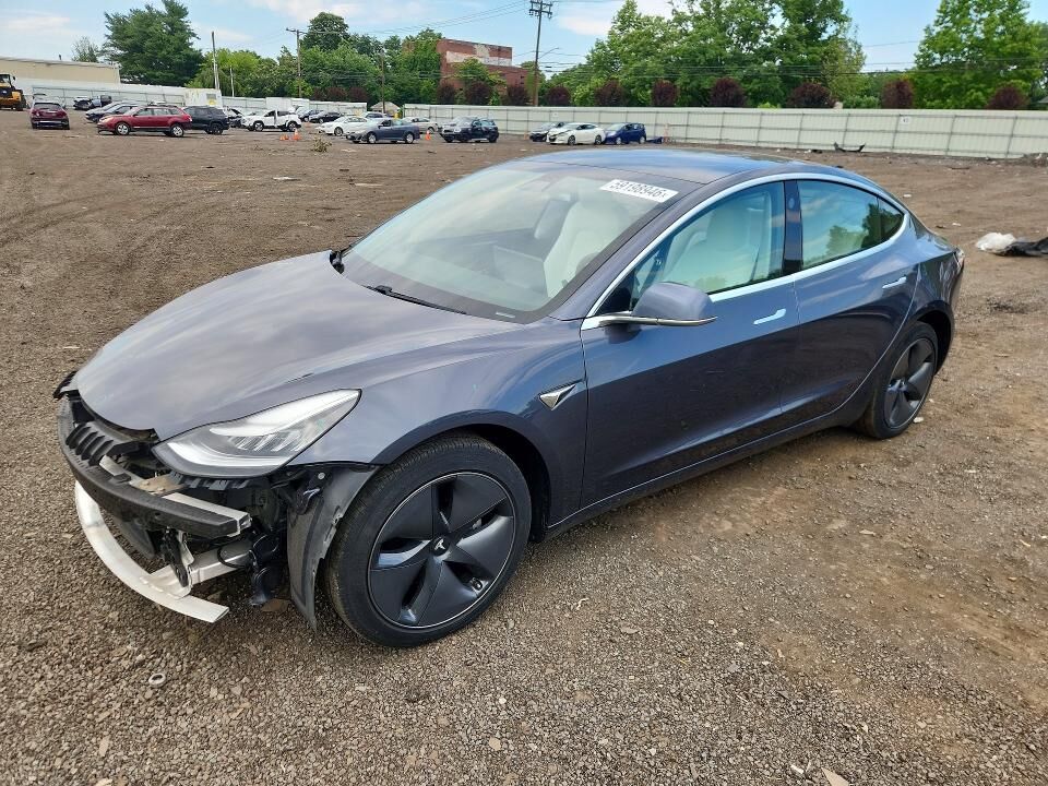 2020 TESLA Model 3
