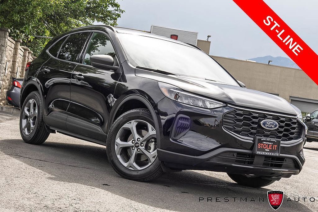 2025 FORD Escape