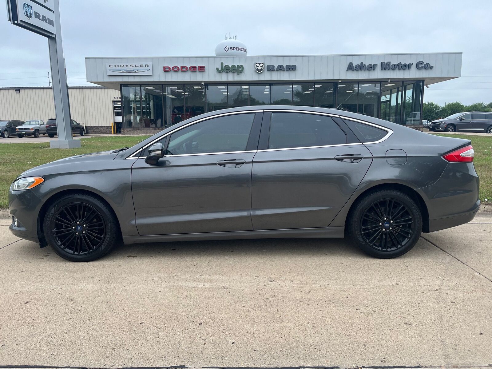 2015 FORD Fusion