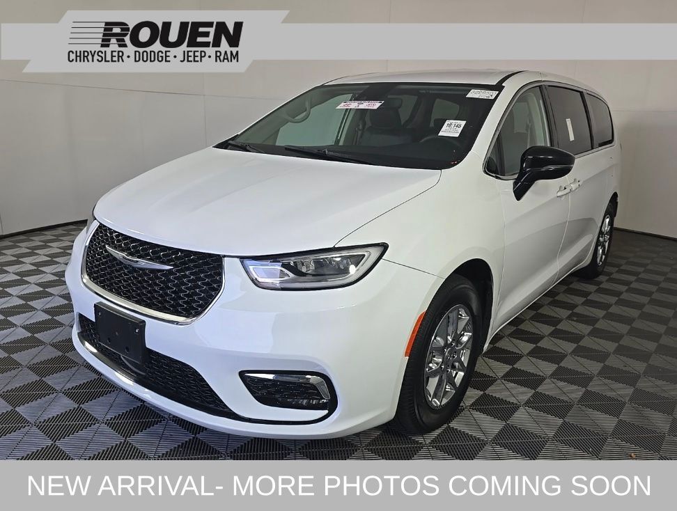 2024 CHRYSLER Pacifica