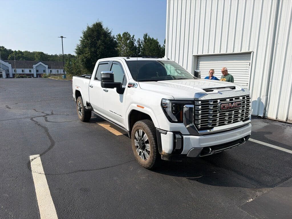 2025 GMC Sierra HD