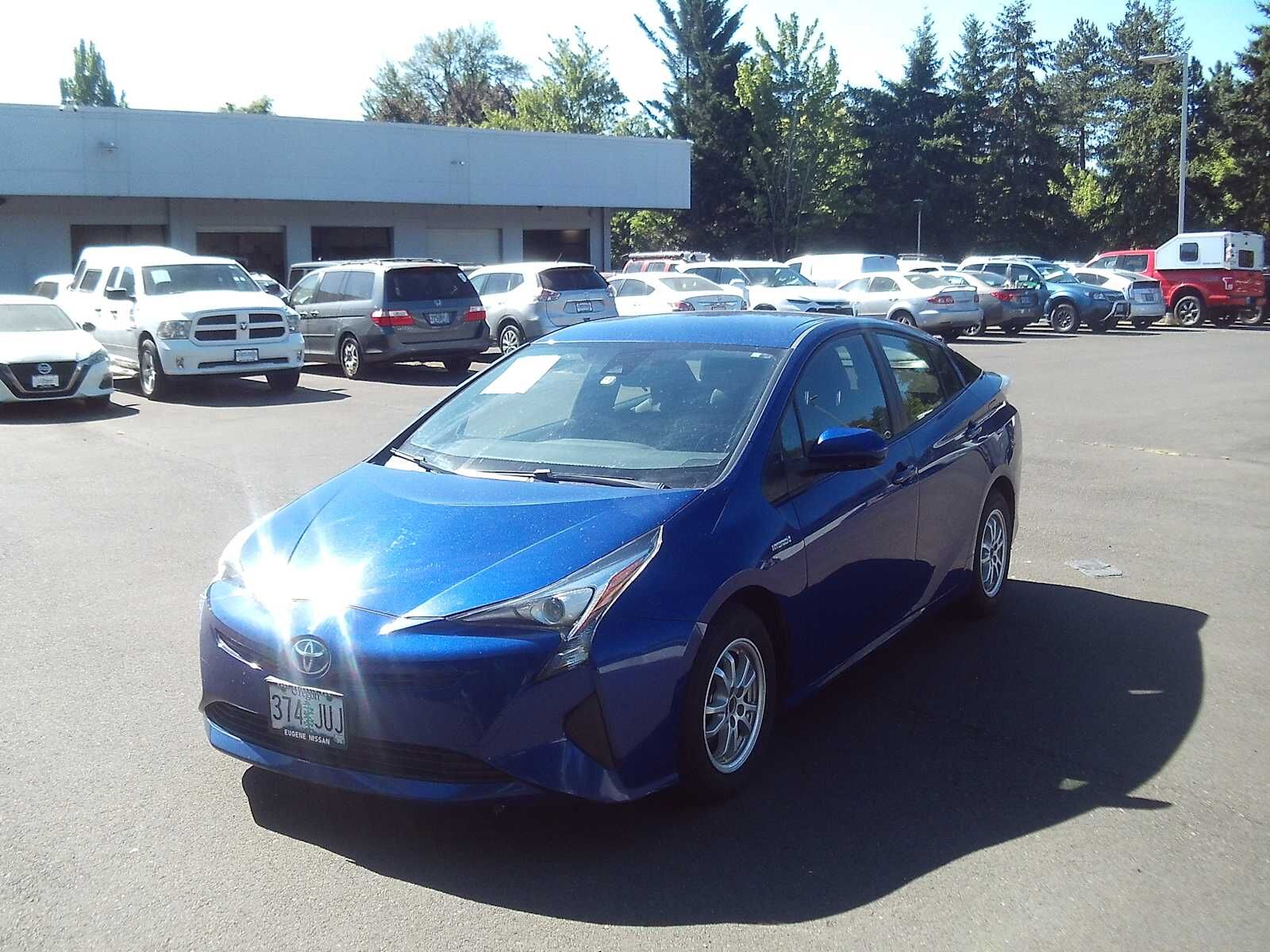2017 TOYOTA PRIUS