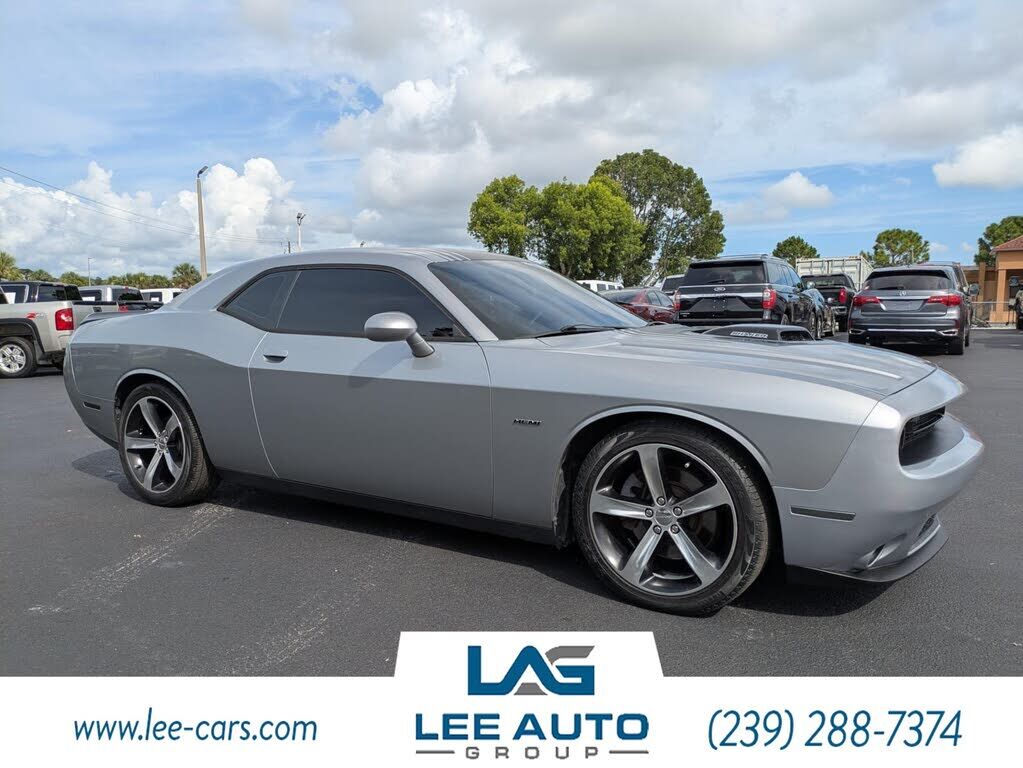 2015 DODGE Challenger