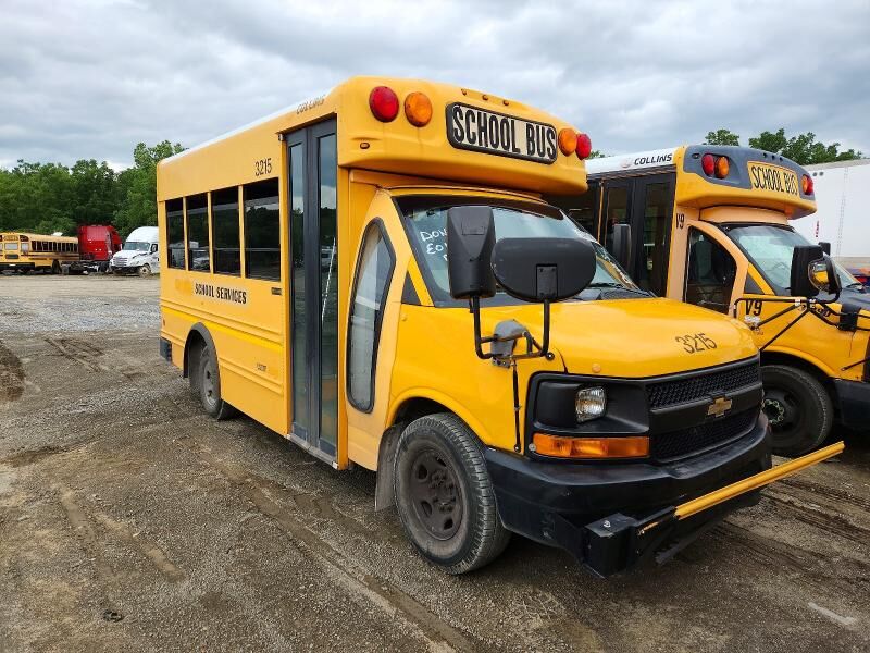 2011 CHEVROLET Express