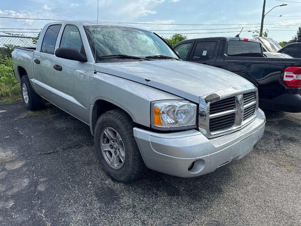 2007 DODGE Dakota