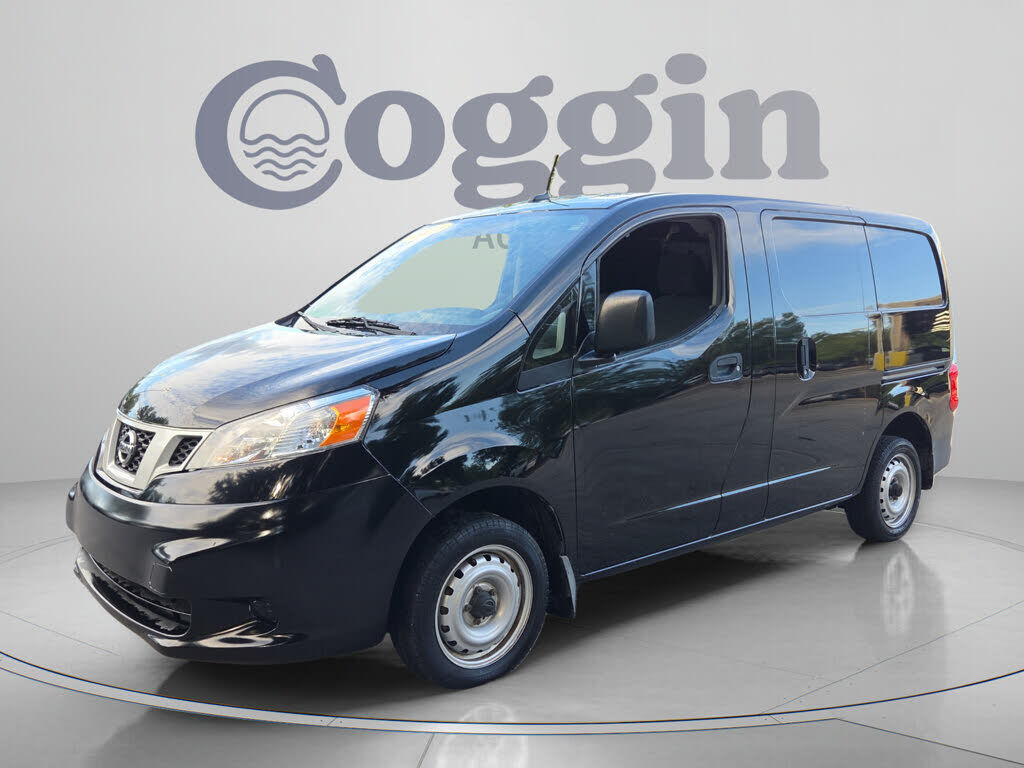 2020 NISSAN NV200