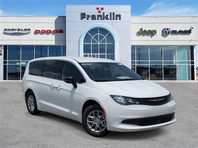 2025 CHRYSLER Voyager
