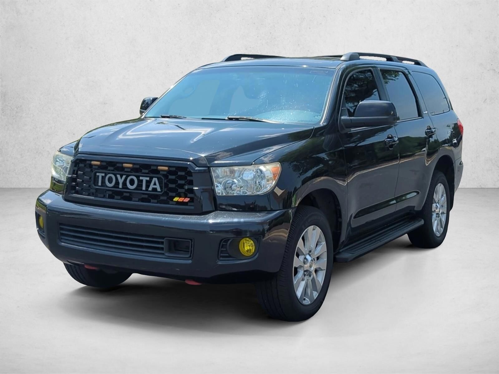 2016 TOYOTA Sequoia