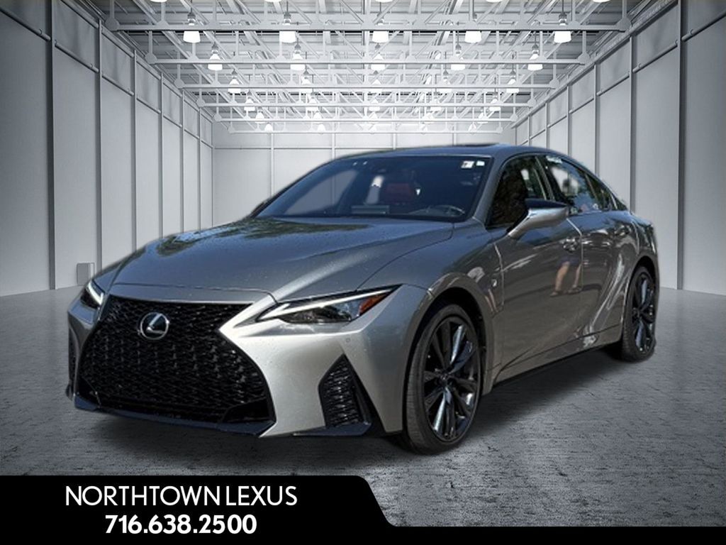 2022 LEXUS IS