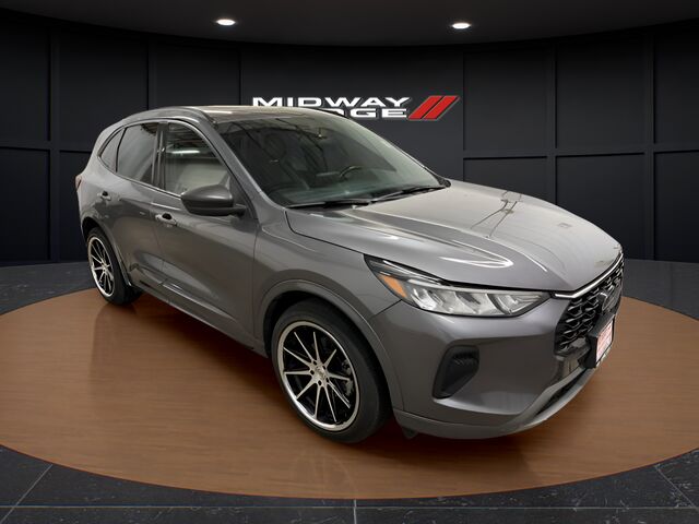 2024 FORD Escape