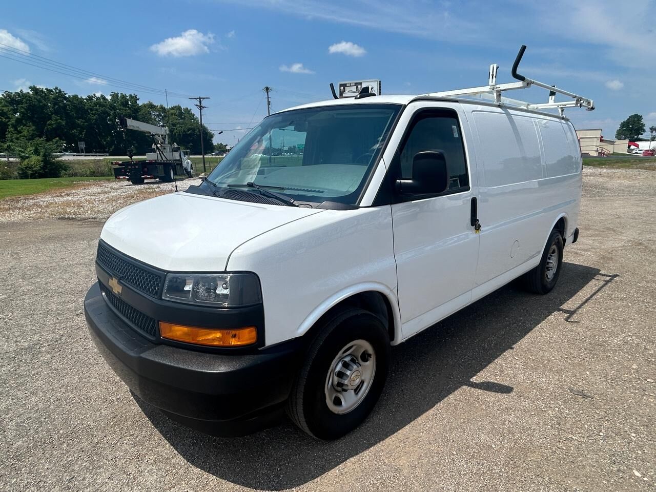 2023 CHEVROLET Express
