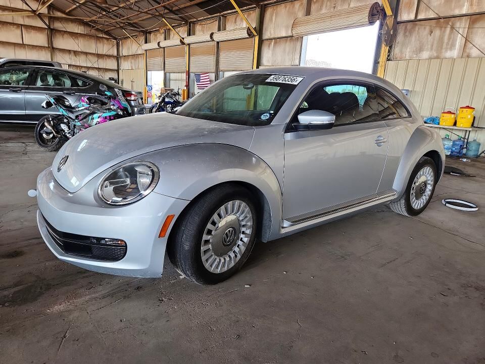 2013 VOLKSWAGEN Beetle