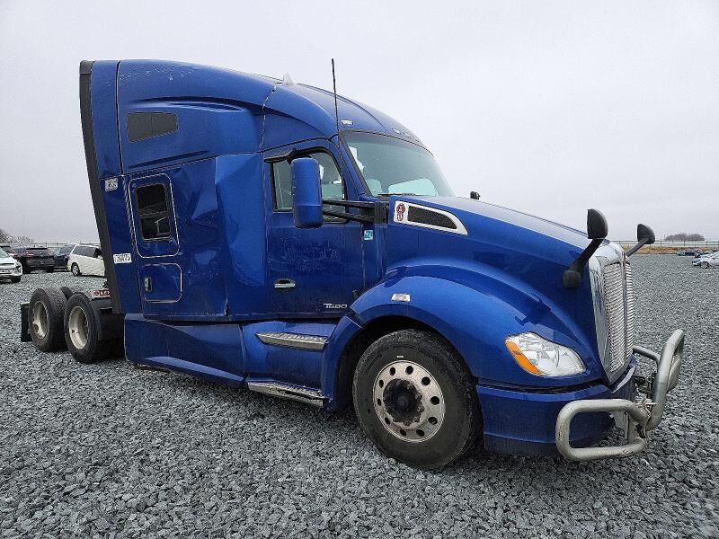 2022 KENWORTH T680