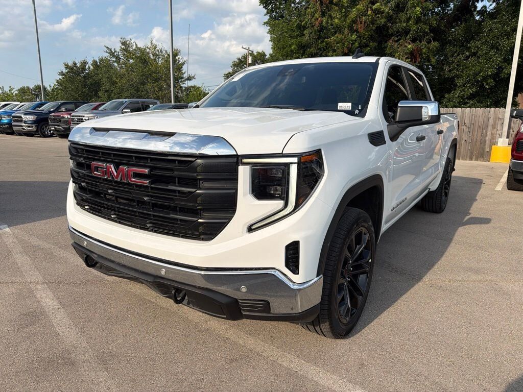 2024 GMC Sierra